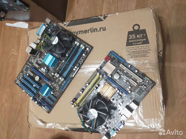 Материнская плата