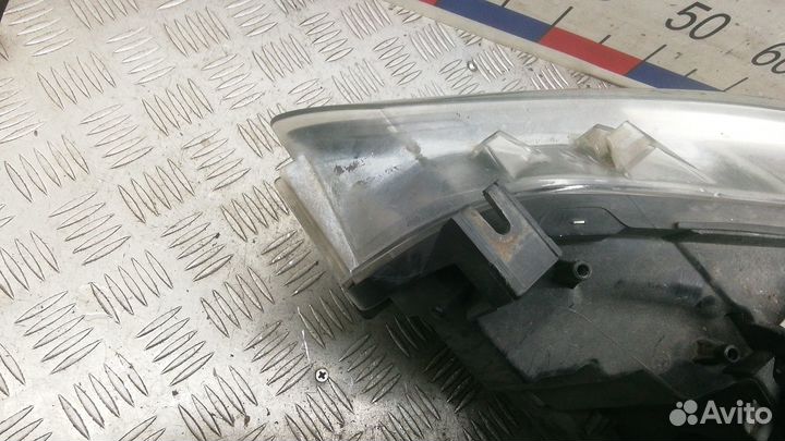 Фара правая BMW 1-Series