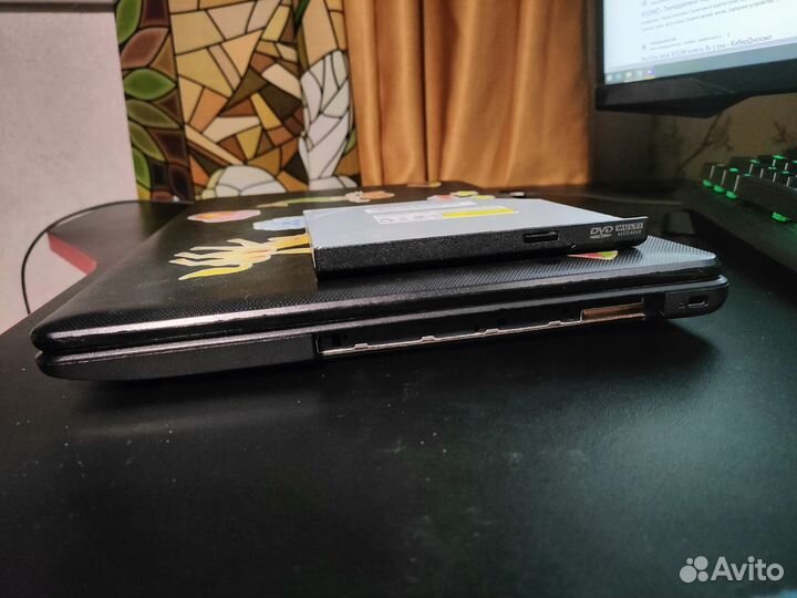 Ноутбук Asus Intel Pentium N3540, 920M, 4gb
