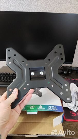 Кронштейн для тв