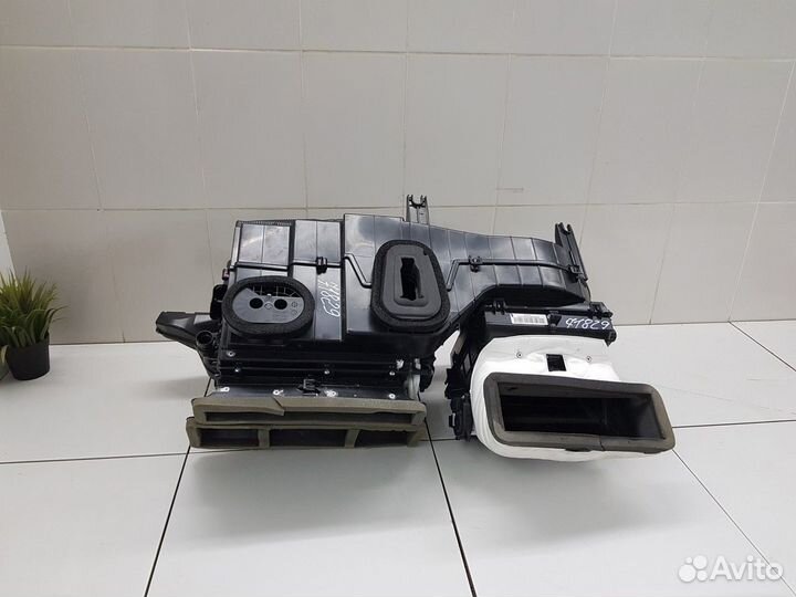 Корпус отопителя (Geely Coolray)