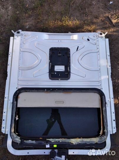 Люк Land Rover Range Rover L322 2002 верх. (б/у)