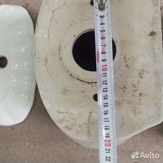 Бачок для унитаза бу