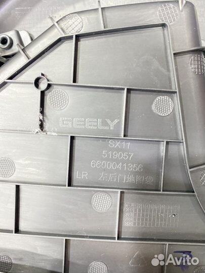 Обшивка двери задняя левая Geely Coolray SX11 2021