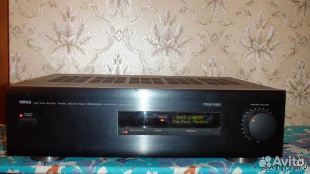 Процессор-усилитель Yamaha DSP - E1000