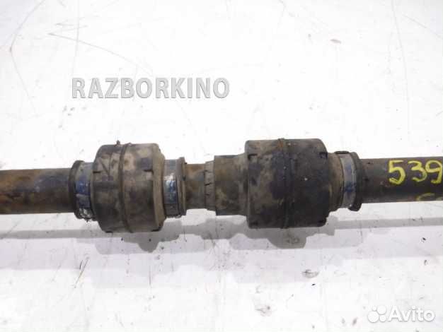 Привод передний правый MR290600