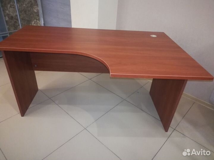 Стол угловой эргономичный правый цвет яблоня