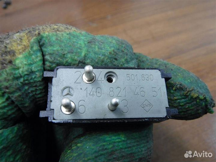 Кнопка Mercedes Benz W140 1991-1999
