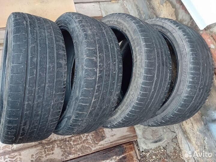 Bridgestone B65 235/45 R19