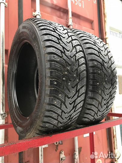 Nokian Tyres Hakkapeliitta 8 SUV 235/60 R18