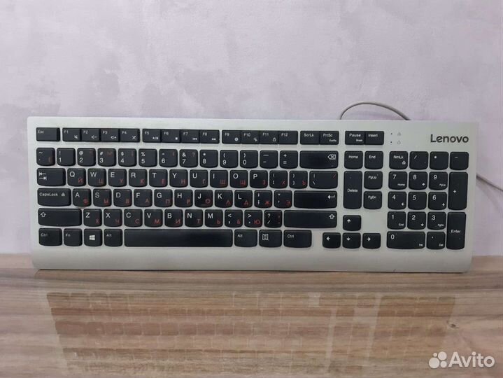 Проводная USB-клавиатура Lenovo