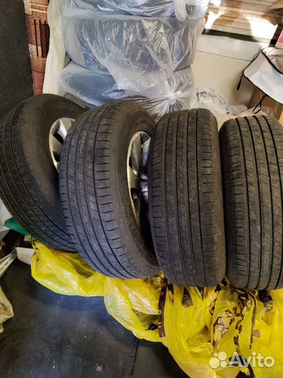 Dunlop SP Sport LM705W R16