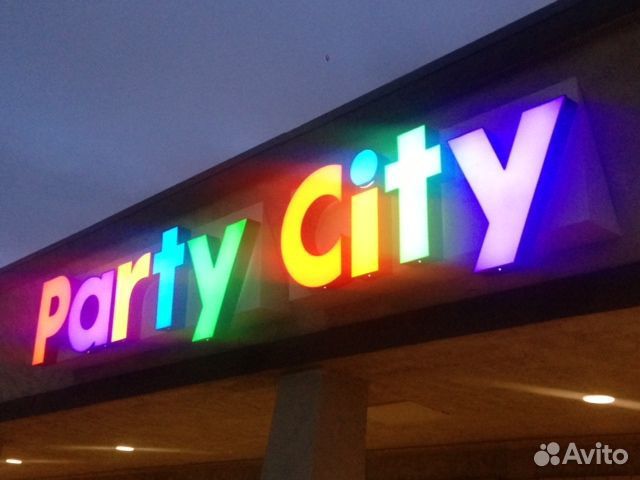 Световая вывеска, световые буквы