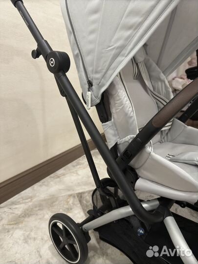 Прогулочная коляска Cybex Eezy S Twist+ 2 SLV
