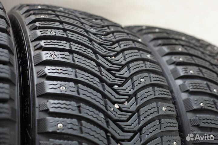 Michelin Latitude X-Ice North 3 225/40 R18 и 255/40 R18 92T