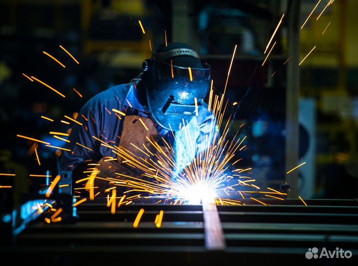 Сварщик на полуавтомат