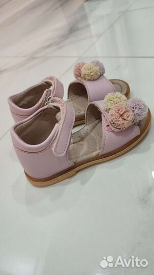Босоножки для девочки