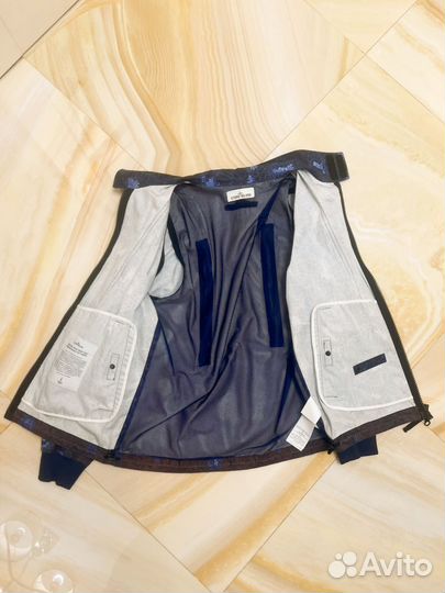 Куртка на молнии stone island