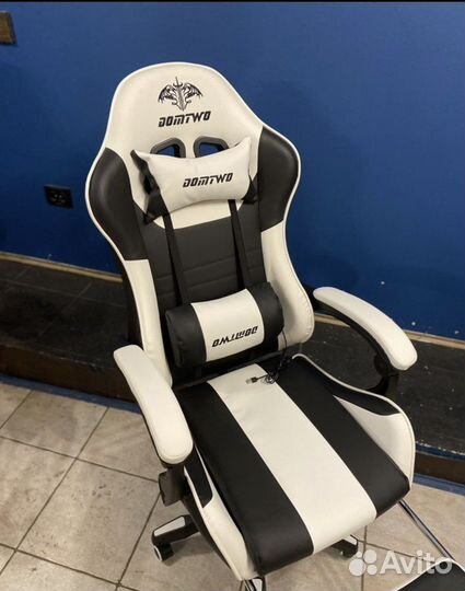 Игровое кресло геймерское
