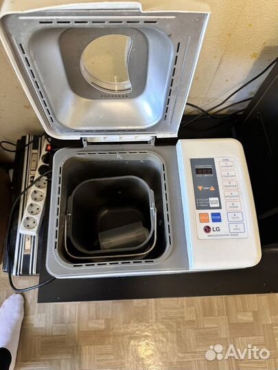 Хлебопечка LG