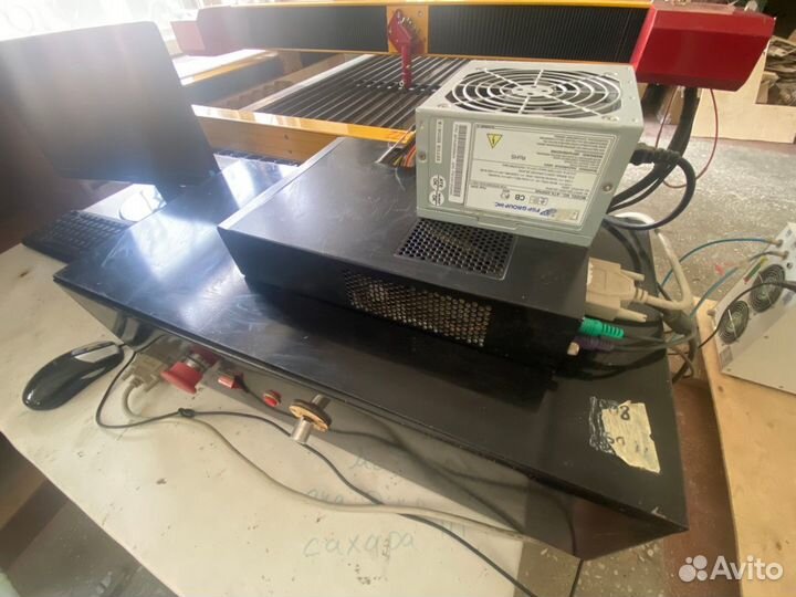 Продам чпу Лазерный Станок 1000*1700 мм