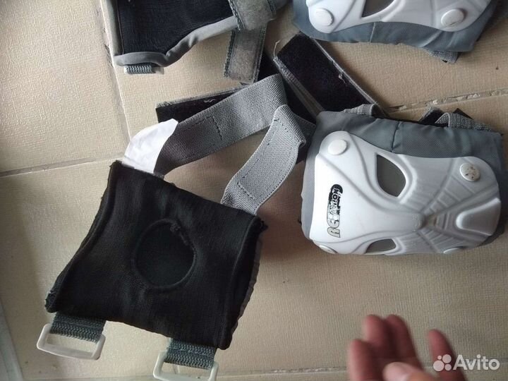 Велошлем детский + защита на руки и ноги