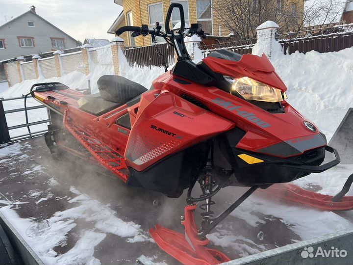 Снегоход горный BRP 850 Summit X 165