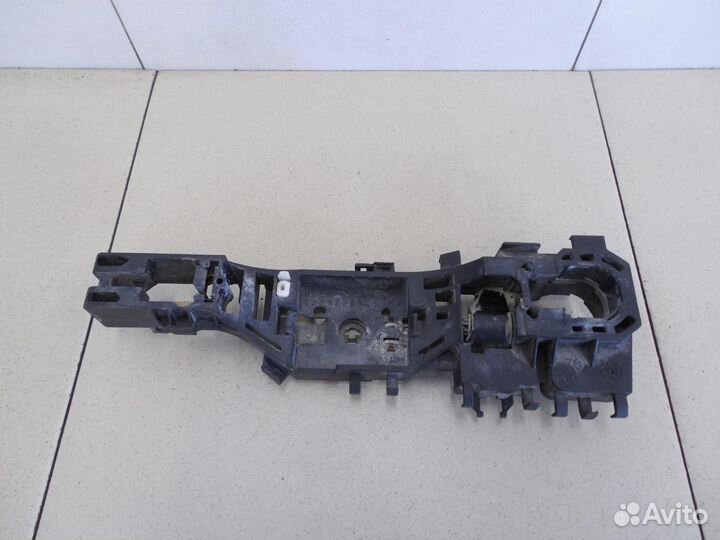 Кронштейн ручки Megane II 2002-2009