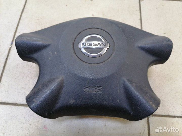 Подушка безопасности в руль Nissan Almera N16