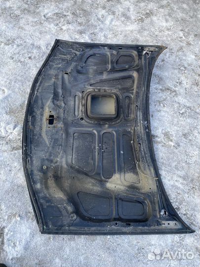 Капот mazda 323 BA с воздухозаборником