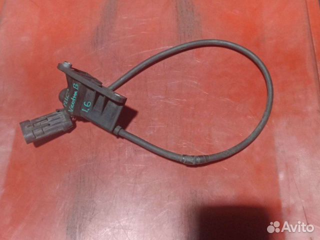 Датчик положения распредвала Opel Vectra B