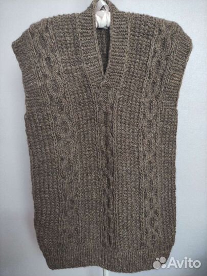 Жилет мужской ручной вязки