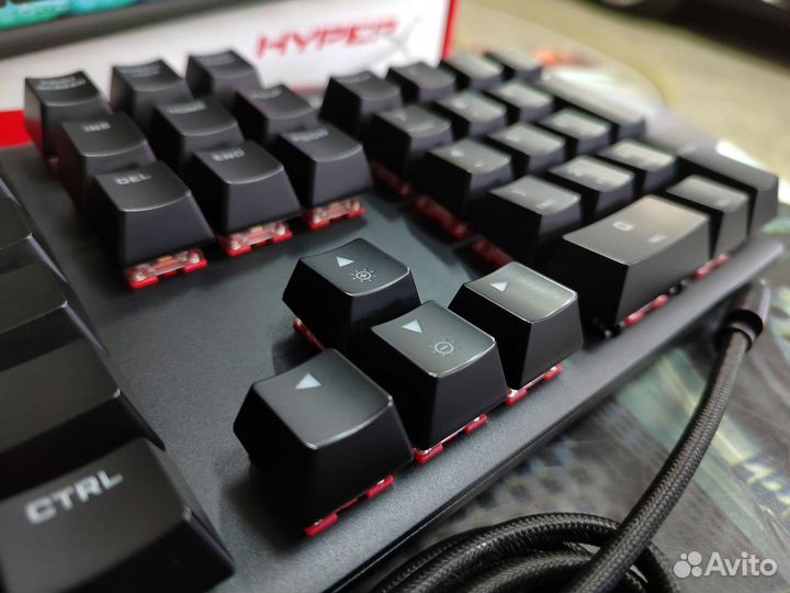 Игровая клавиатура HyperX Alloy Origins