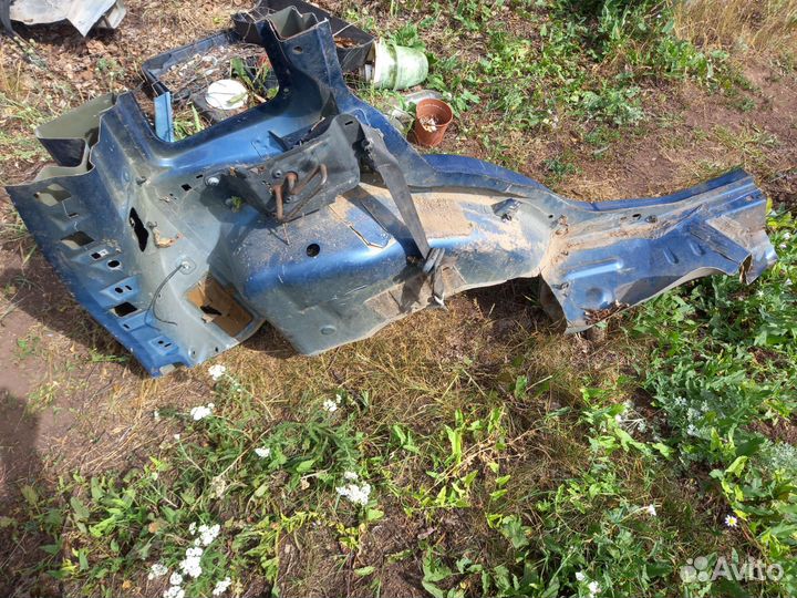 Заднее крыло Ford fusion