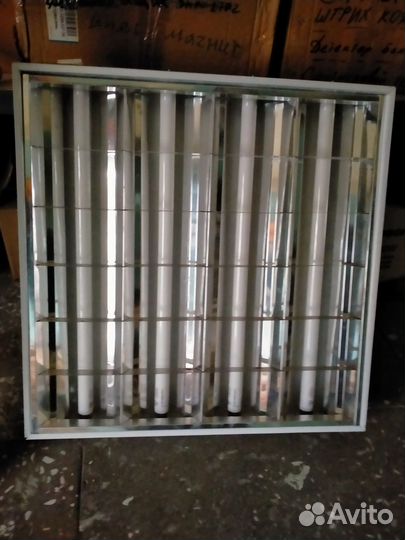 Встраиваемый светильник4*18