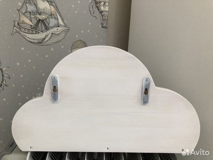 Полка настенная детская