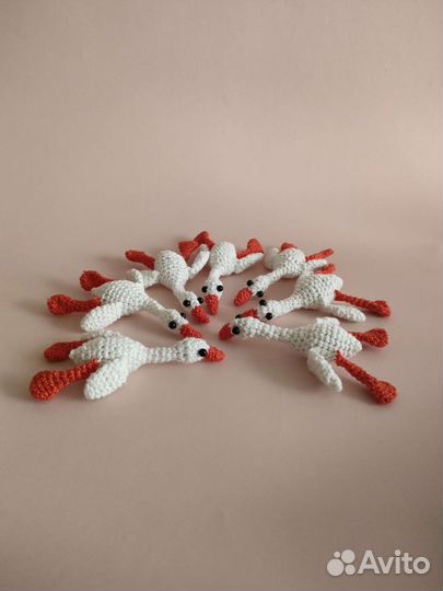 Гусь вязаный