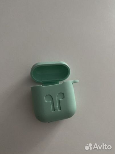 Чехол на AirPods