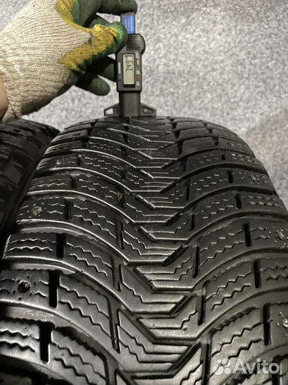 Michelin X-Ice North XIN3 215/55 R17 98T