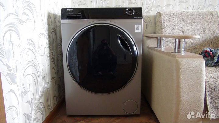 Стиральная машина Haier HW80-B14279S