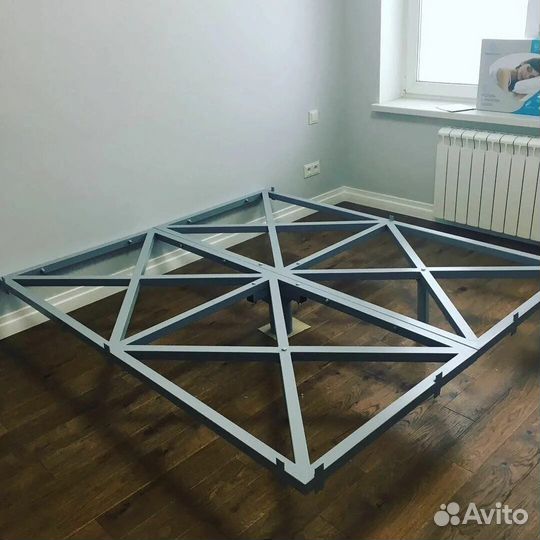 Каркас для парящей кровати