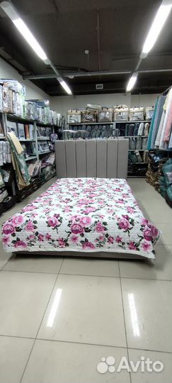 Покрывало велюровое стёганое