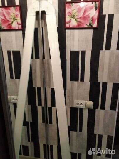 Карниз потолочный бу