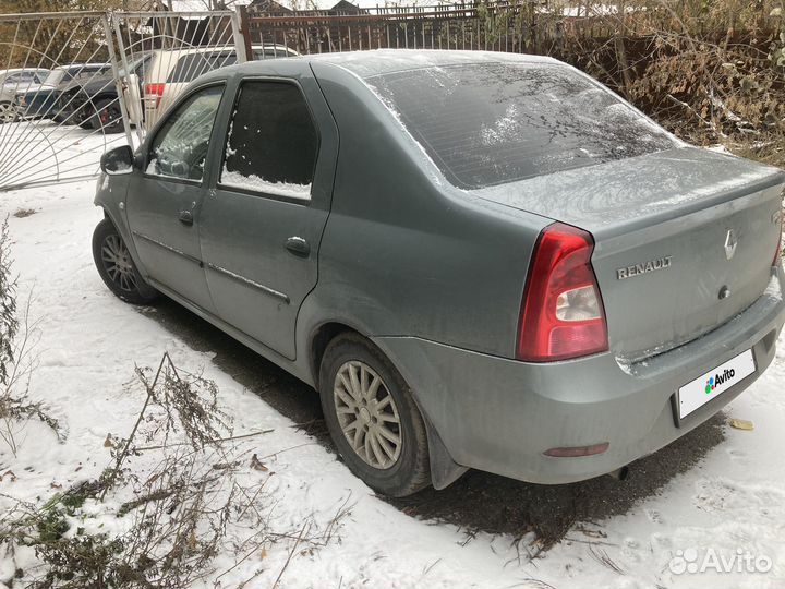 Renault Logan 1.4 МТ, 2011, битый, 321 000 км