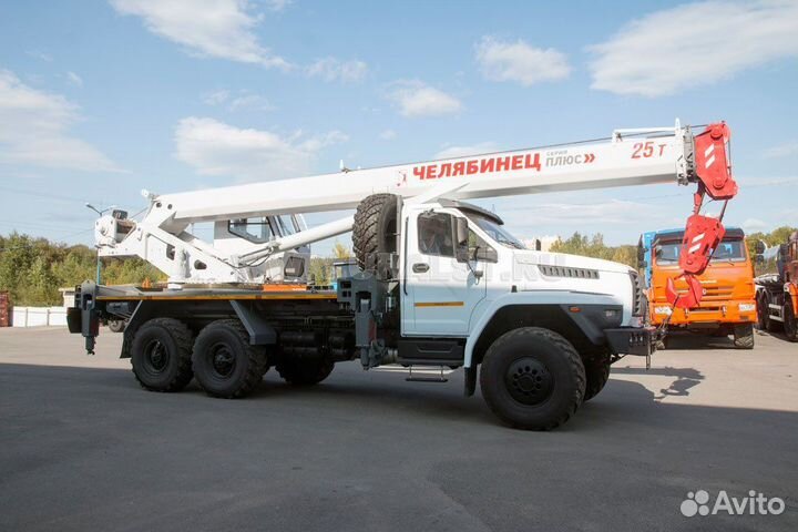 Челябинец (ЧМЗ) КС-55732-25-22, 2023