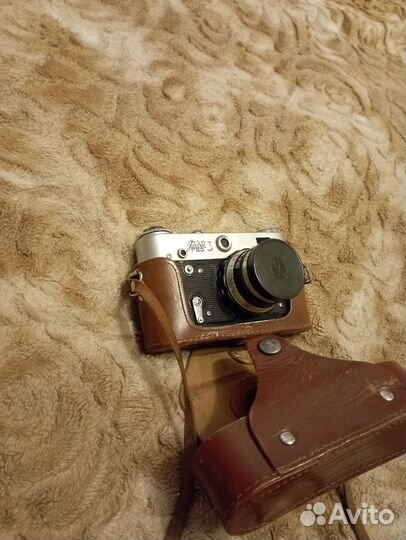 Пленочный фотоаппарат