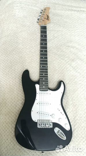 Гитара stratocaster Rocket