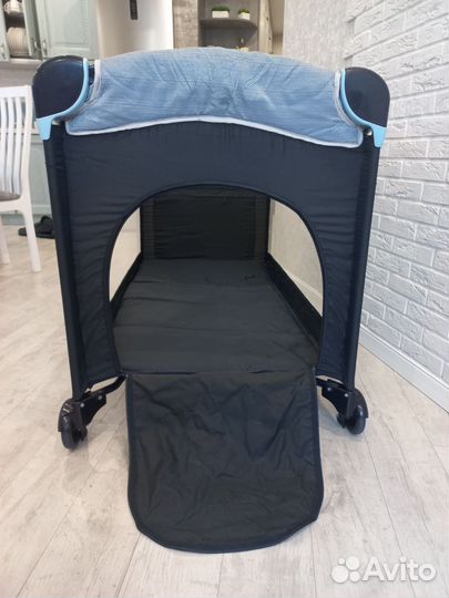 Детская кровать-манеж