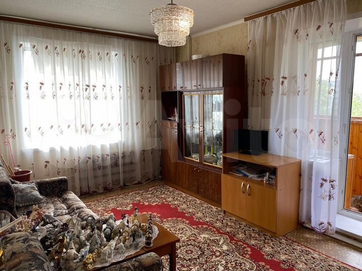 2-к. квартира, 46 м², 6/10 эт.