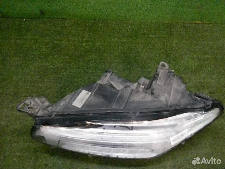 Фара левая Volvo XC90
